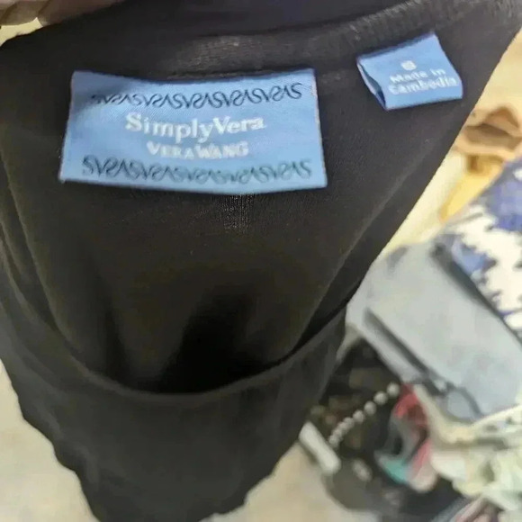 Simply Vera Vera Wang Black Wrap Top - Small - Picture 2 of 7